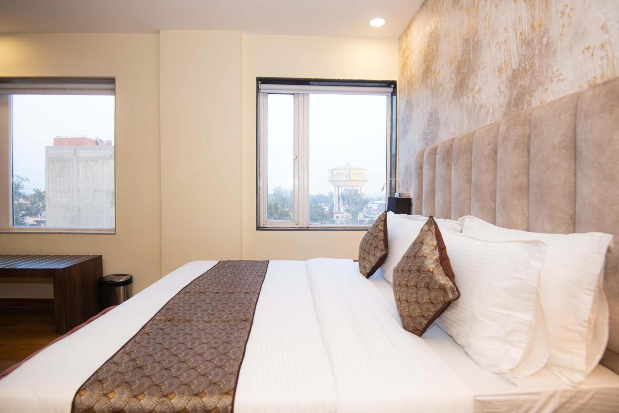Hotel Avadh Classio Near By Ram Mandir Faizābād 外观 照片